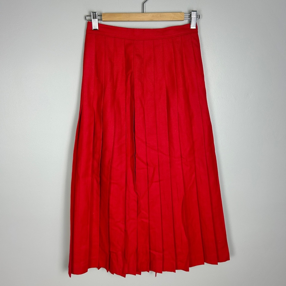 VINTAGE 100% Wool Red Pleated Midi Skirt Size 6 Bold Quality Winter‎ Layering - Picture 3 of 4